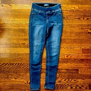 Old Navy Rockstar Mid-rise size 2
